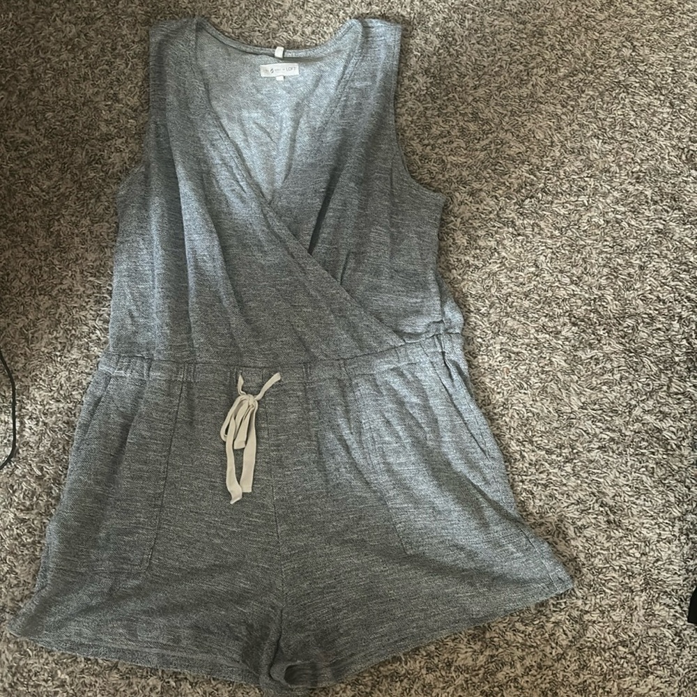 LOFT XL Gray Romper